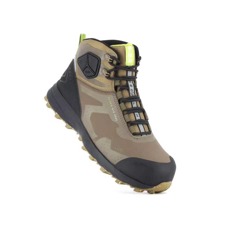 Chaussure de sécurité montante treck mixte  TERRA S7L